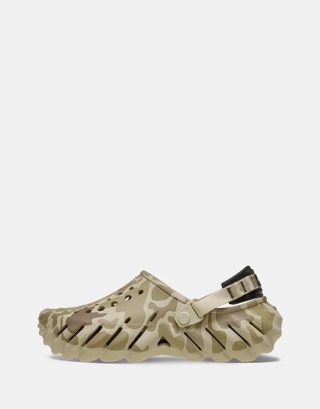 Crocs - Echo Clogs - Unisex