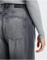 Cotton On - Curvy 91 Straight Jeans
