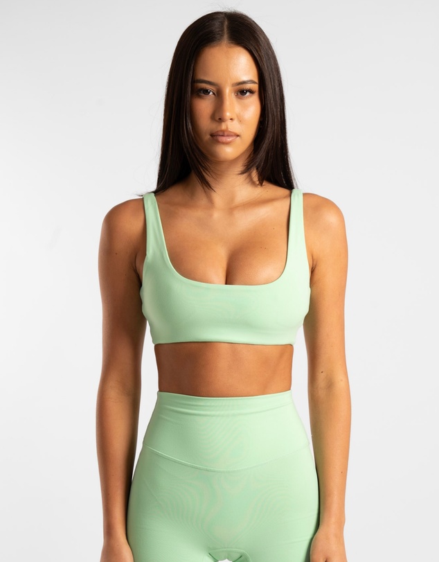 Active Basics - Square Neck Crop