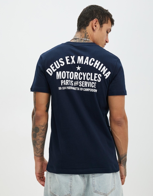Deus Ex Machina - Camperdown Tee