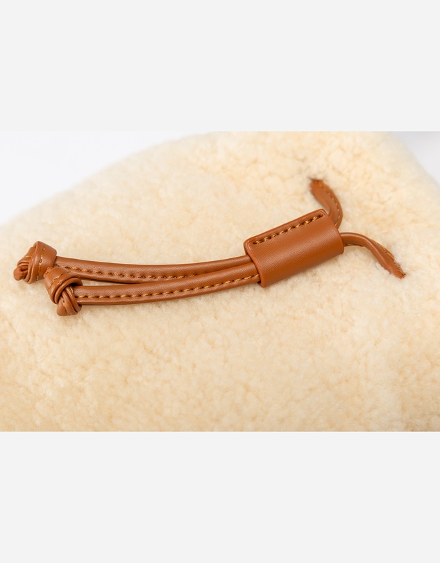 Ozwear Connection Uggs - Ugg Fluffy Bucket Bag