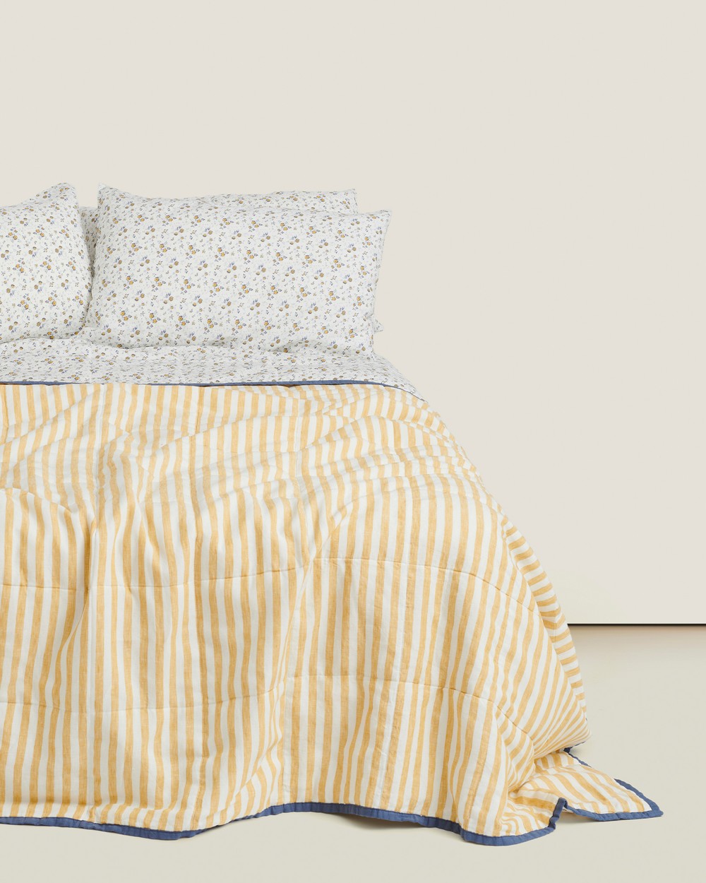 Carlotta + Gee - 100% Linen Quilt Cover - Quilts (Yellow Stripes) 100% Linen Quilt Cover