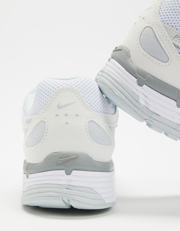 Nike - P-6000 - Women's