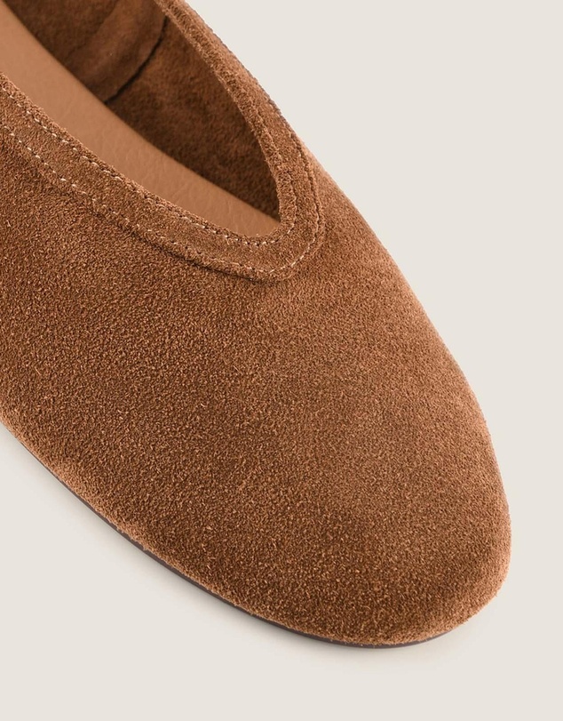 Shelly Shen - Salem Ballet Flats Chestnut Suede