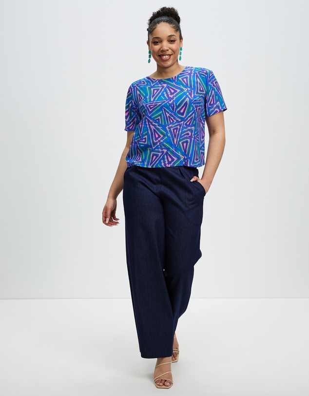 The Social Outfit - Fariba's Triangles Silk Tee