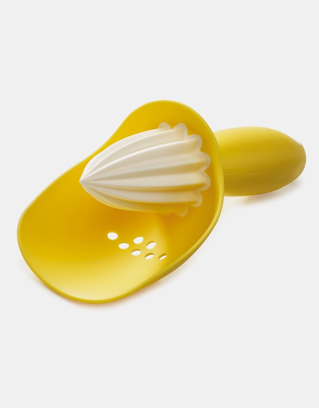 Joseph Joseph - Catcher™ Yellow Citrus Reamer with Pip Catcher