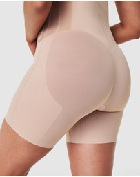 Spanx - TotalContour-High-Waisted Mid-Thigh Shorts