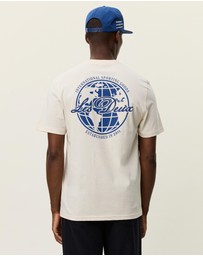 Les Deux - Ben Globe T-Shirt