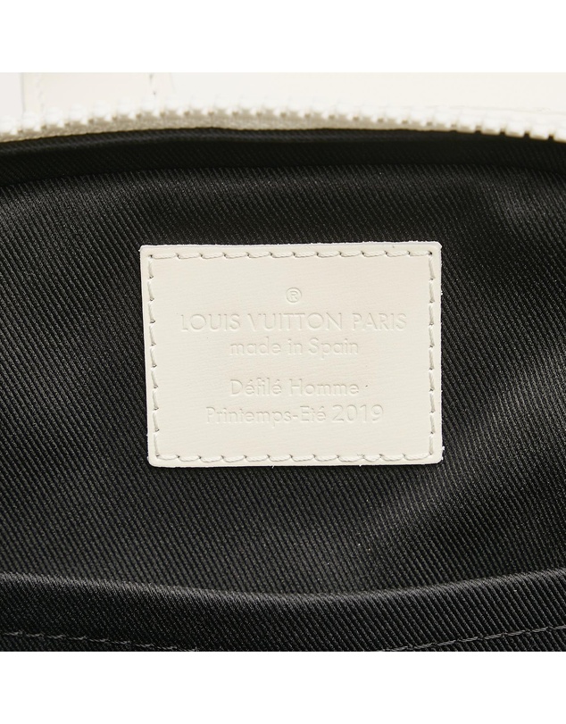 Pre-Loved by Azura Reborn - Pre-Loved Louis Vuitton Essential Utility Pouch Crossbody Bag