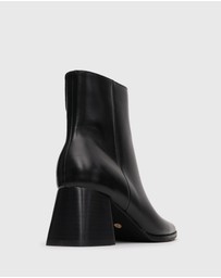 Betts - Nicola Leather Ankle Boots