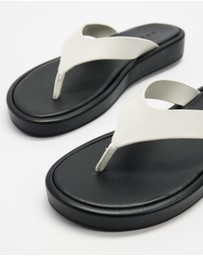 AERE - Leather Platform Thongs