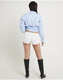 Subtitled - Chloe Lace Hot Shorts