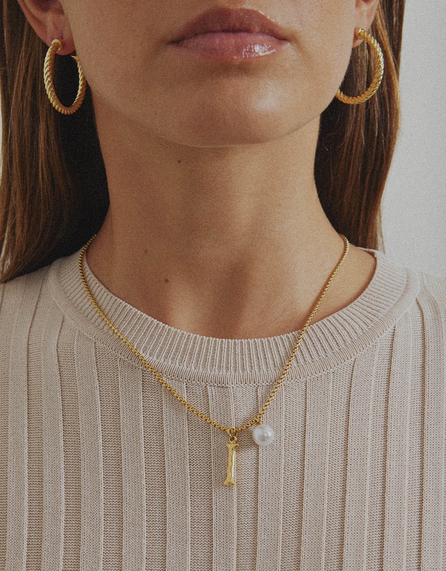 Zahar - Pearl Letter I Necklace