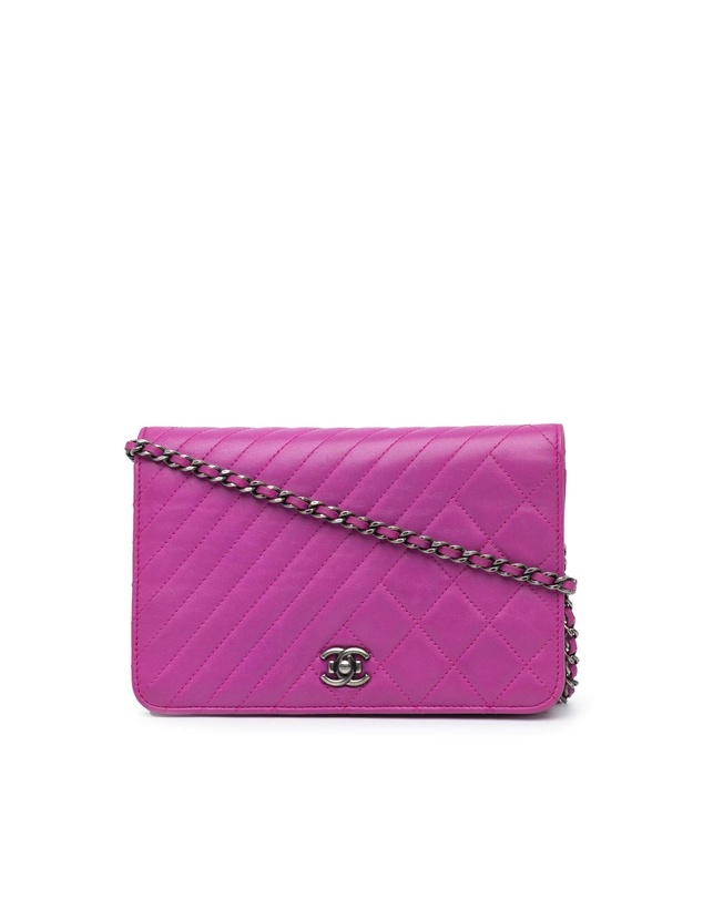Pre-Loved by Azura Reborn - Pre-Loved Chanel Lambskin Coco Boy Wallet On Chain