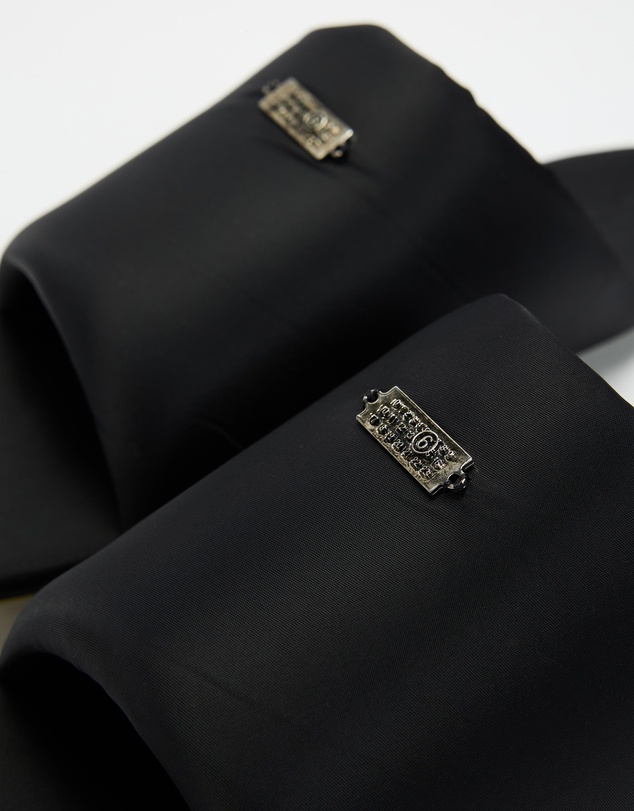 MM6 Maison Margiela - Logo Badge Flat Sandals