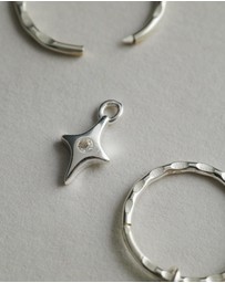 SAINT VALENTINE - Starburst Mini Hoops - Silver