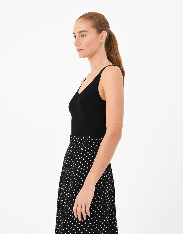 Forcast - Shiloh V-Neck Top