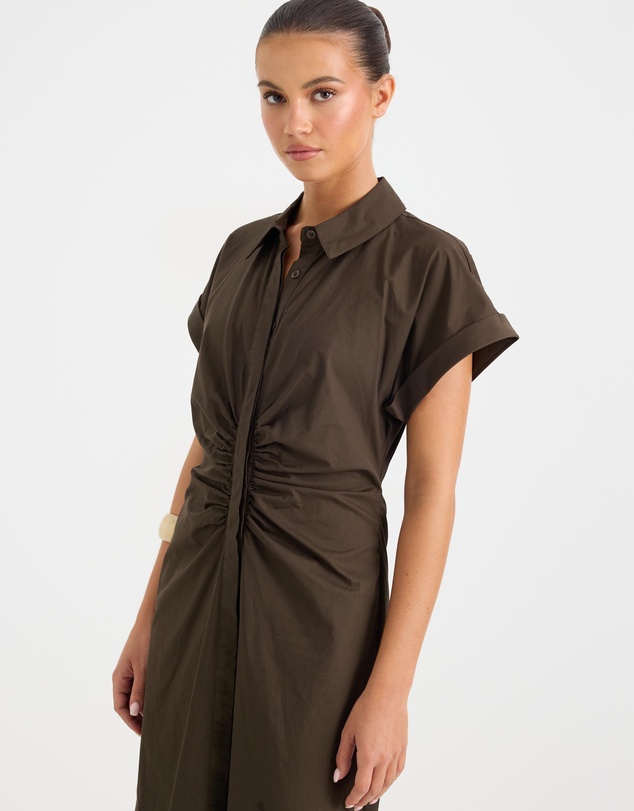 Calli - Pearson Ruched Front Midi Dress