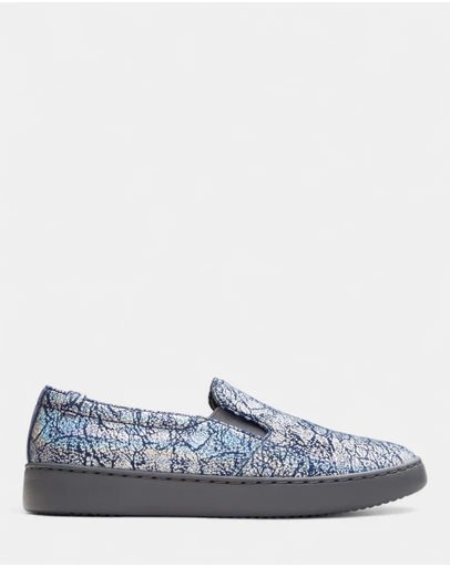 Vionic - Avery Pro Slip-On Sneaker - Blue Metallic