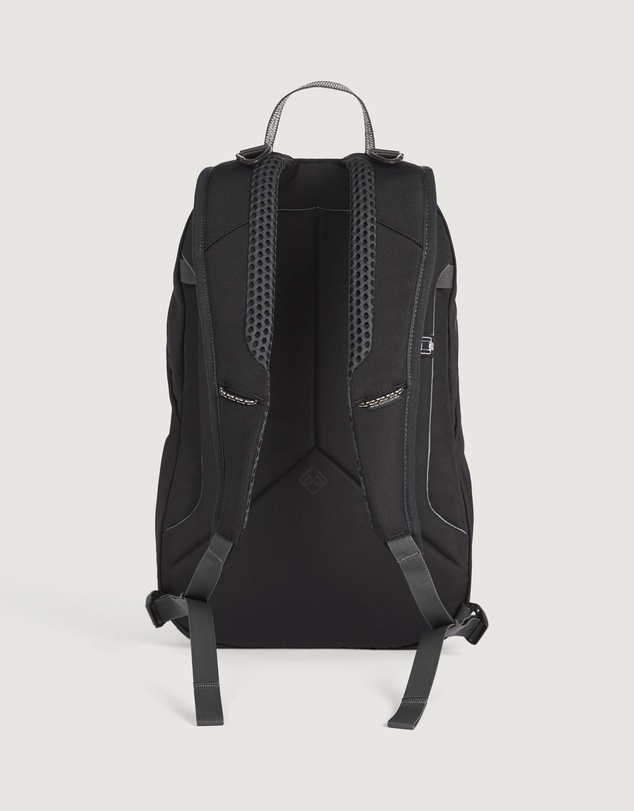 Kathmandu - Gluon Beyond Backpack - 18L