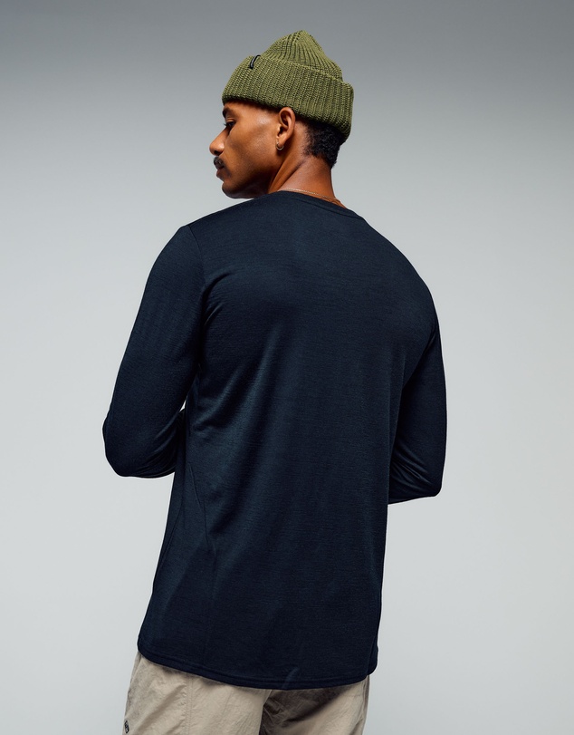 Kathmandu - 100% Merino Long Sleeve Crew Top