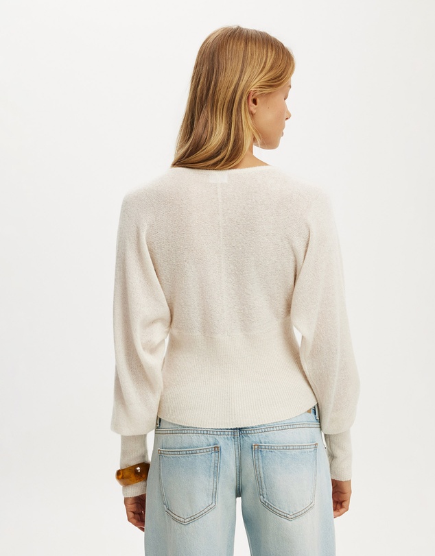 Cotton On - Feather V Knit Top