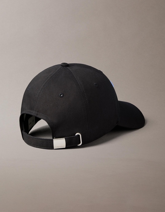 Calvin Klein - Apparel Graphic Cap 1