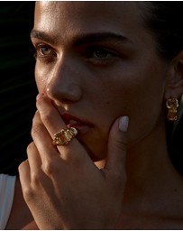 Amber Sceats - Orchid Ring