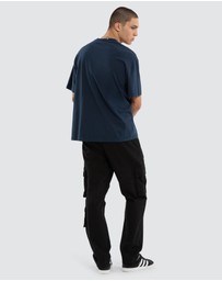 Nomadic Paradise - Breeze Street Tee