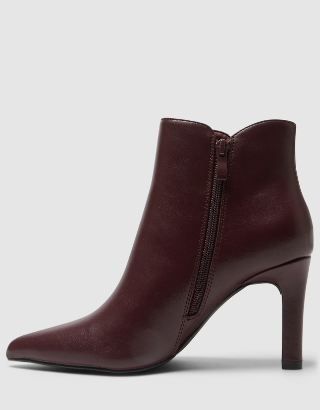 SPURR - Holt - ONLINE EXCLUSIVE