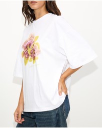 Dazie - Endless Summer Oversized Graphic Tee