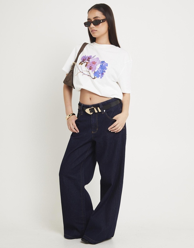 Alice In The Eve - Flower Fever Boyfriend T-Shirt