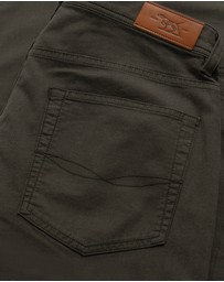 Rodd & Gunn - Gunn Straight Fit Jean Short Leg