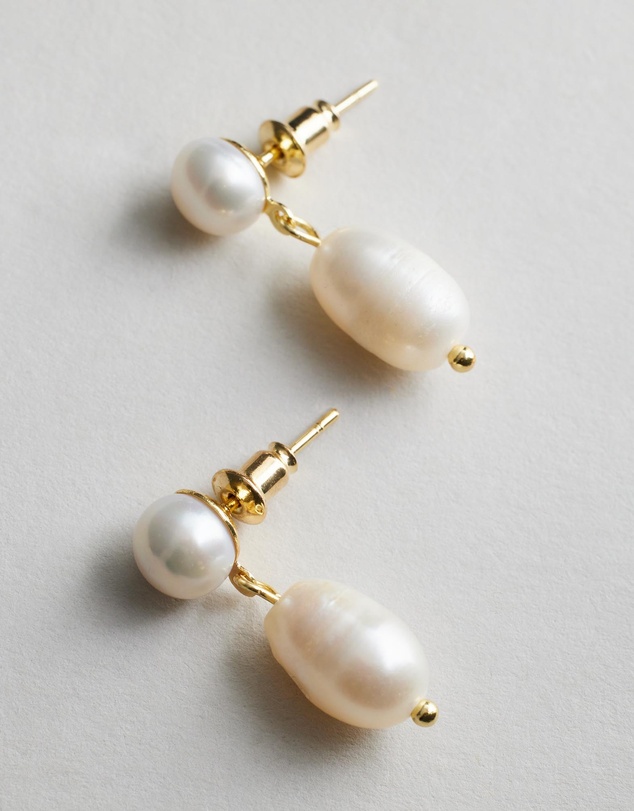 Moira Hughes - The White Label - The Elisabeth Pearl Drops