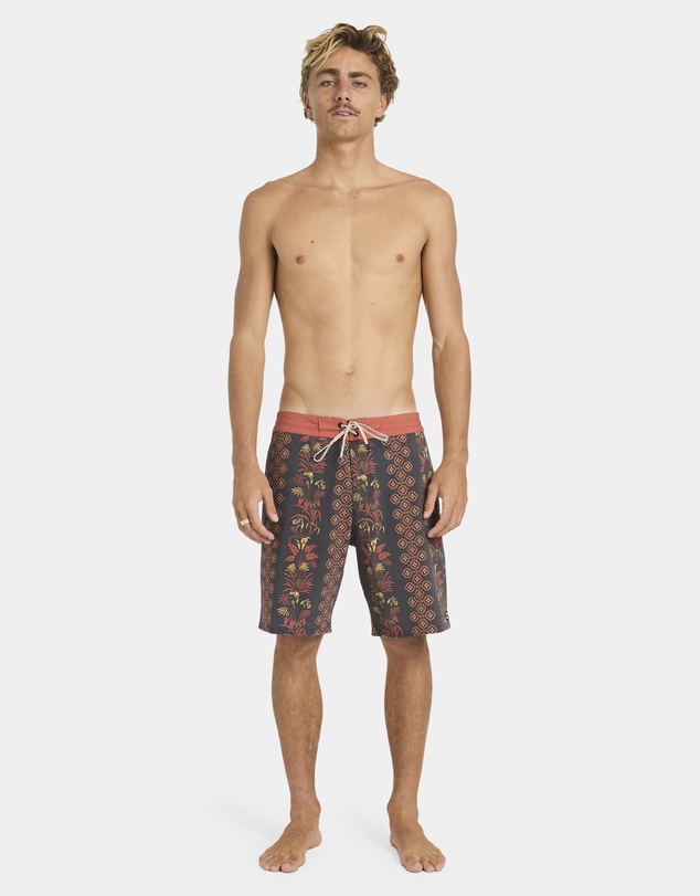 Billabong - Mens Sundays Lo Tide 18.5