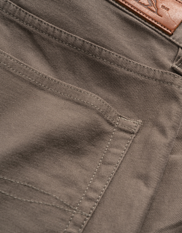 Rodd & Gunn - Motion 2 Straight Jean Short Leg