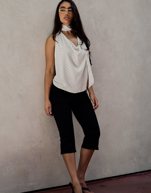 Style Addict - Nova Capri