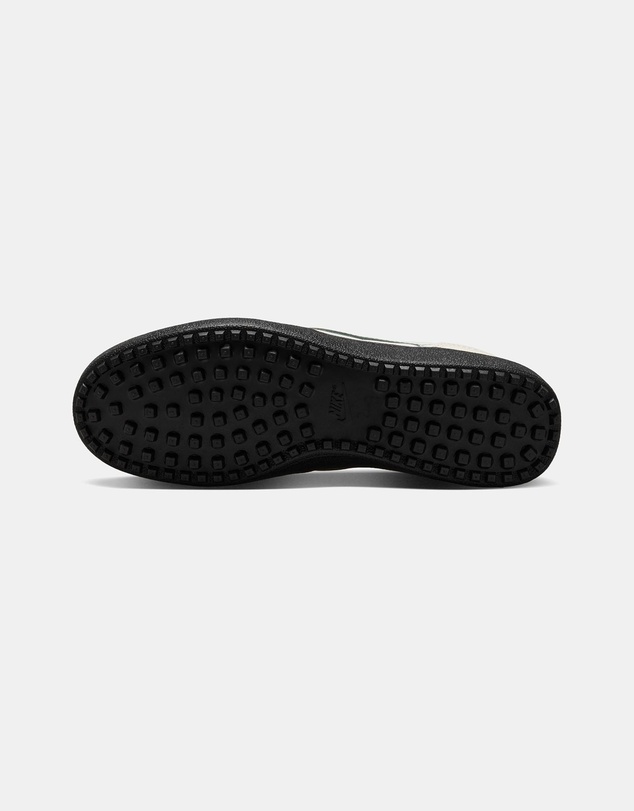 Nike - Field General - Women's