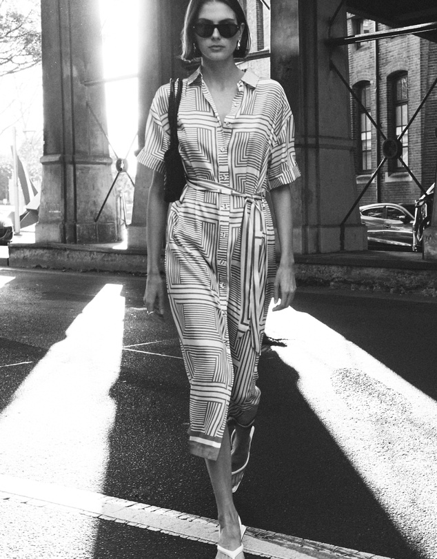 Staple the Label - Siphon Midi Shirtdress