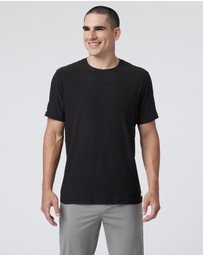 Vuori - Strato Tech Tee
