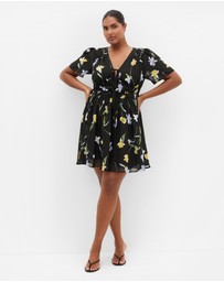 City Chic - Plus size Petal Print Mini Dress - black