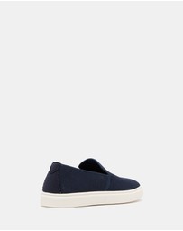 Uncut - Row Slip-On Sneakers