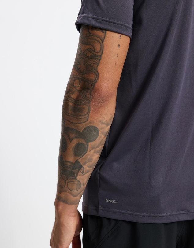 Puma - Tad Essentials Solid Cat Tee