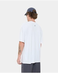 PYRA - Drive Oversized Tee