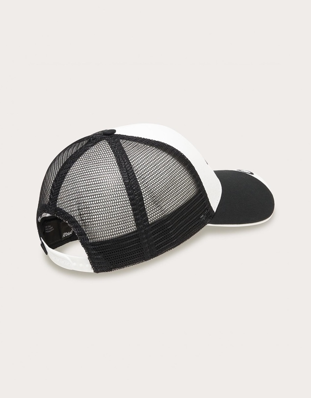 Oakley - Classic Trucker Hat