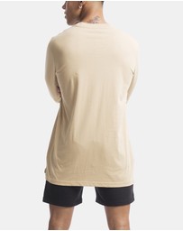 Vacancy Co - Vacant Long Sleeve Tee