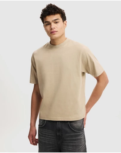 Cotton On - Cropped Fit T-Shirt
