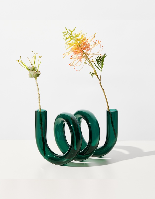 House of Nunu - Curly Vase