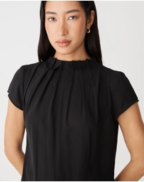 Forcast - Olivia Pleated High Neck Top