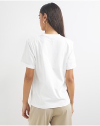 Dazie - Shoulder Padded Boyfriend T-Shirt